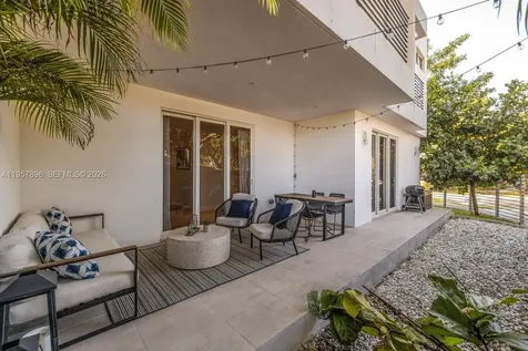 2851 SW 33rd Court Miami FL 33133