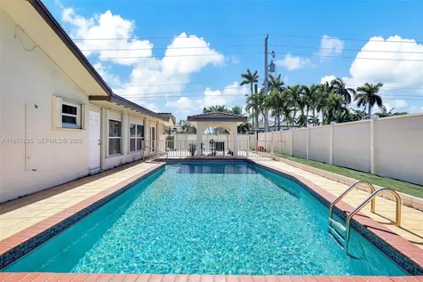 1992 SW 139th Court Miami FL 33175