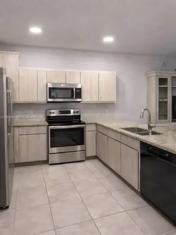9333 W 33rd Lane Hialeah Gardens FL 33018