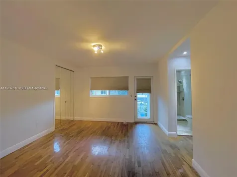 7312 Gary Avenue Miami Beach FL 33141
