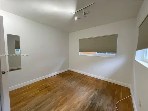 7312 Gary Avenue Miami Beach FL 33141