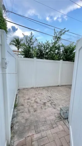 7312 Gary Avenue Miami Beach FL 33141