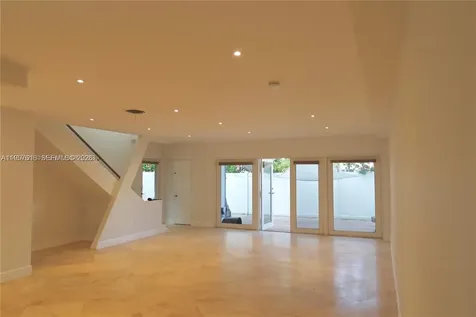 7312 Gary Avenue Miami Beach FL 33141