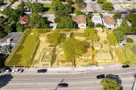 727 NW 29th Street Miami FL 33127