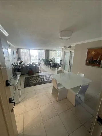 Hallandale Beach FL 33009