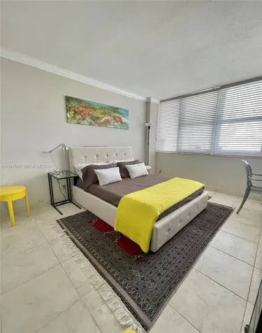 Hallandale Beach FL 33009