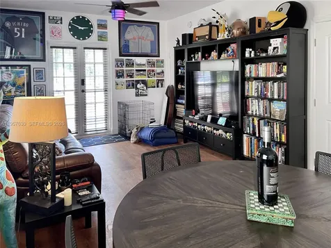 2463 Pine Tree Drive Miami Beach FL 33140
