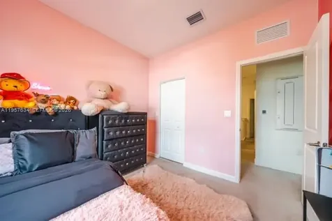 492 NW 203rd Terrace Miami Gardens FL 33169
