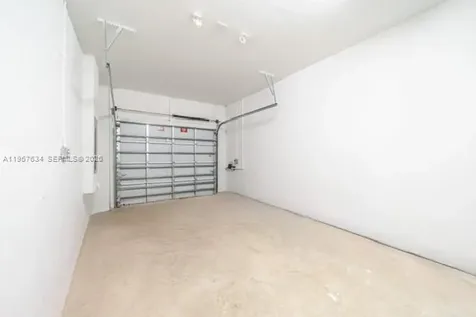 492 NW 203rd Terrace Miami Gardens FL 33169