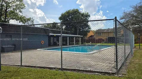 7085 W Sunrise Boulevard Plantation FL 33313