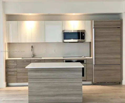 121 NE 34th Street Miami FL 33137