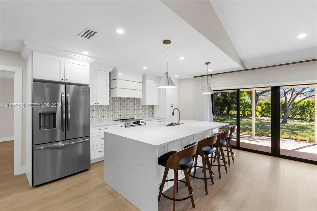 9234 Southampton Place Boca Raton FL 33434