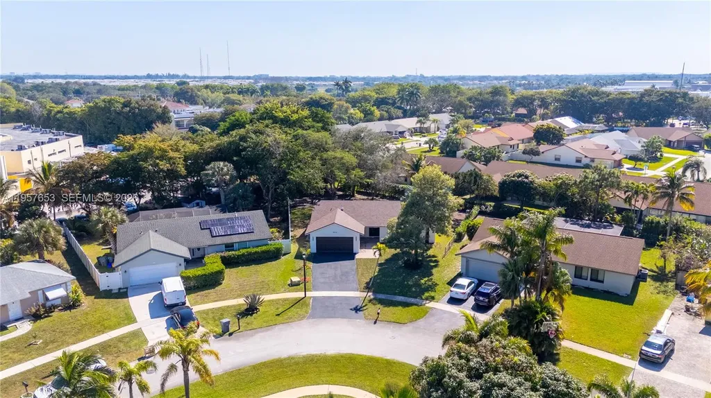 9234 Southampton Place Boca Raton FL 33434