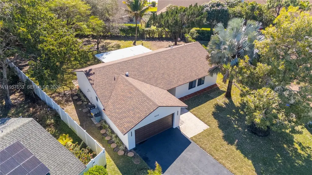 9234 Southampton Place Boca Raton FL 33434
