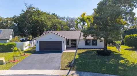 9234 Southampton Place Boca Raton FL 33434
