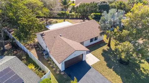 9234 Southampton Place Boca Raton FL 33434