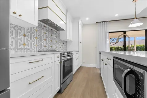 9234 Southampton Place Boca Raton FL 33434