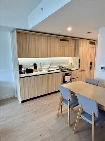 225 N Miami Avenue Miami FL 33128