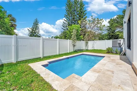 2665 Johnson Street Hollywood FL 33020