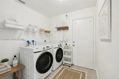 1378 SW 180th Avenue Pembroke Pines FL 33029