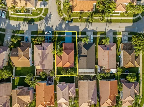 1378 SW 180th Avenue Pembroke Pines FL 33029