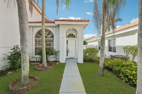 1378 SW 180th Avenue Pembroke Pines FL 33029