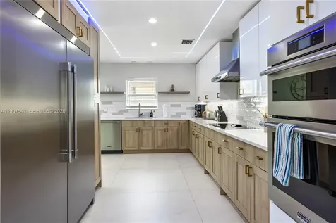 2532 SE 13th Street Pompano Beach FL 33062