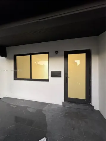 8901 NW 32nd Avenue Miami FL 33147