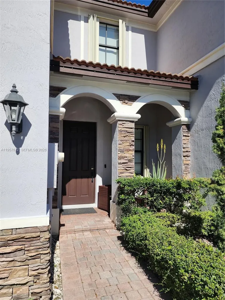 11629 NW 87th Lane Doral FL 33178