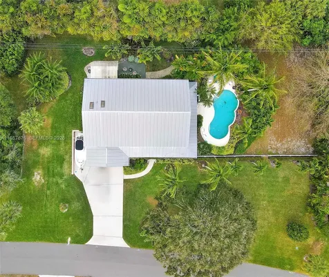 8445 SE Bayberry Terrace Hobe Sound FL 33455