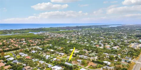 8445 SE Bayberry Terrace Hobe Sound FL 33455