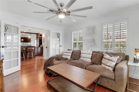 8445 SE Bayberry Terrace Hobe Sound FL 33455