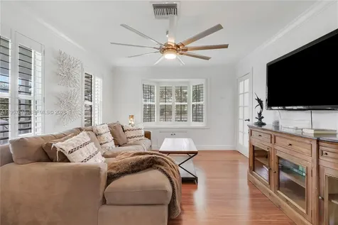 8445 SE Bayberry Terrace Hobe Sound FL 33455