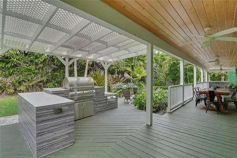 8445 SE Bayberry Terrace Hobe Sound FL 33455