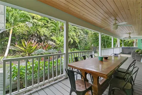 8445 SE Bayberry Terrace Hobe Sound FL 33455