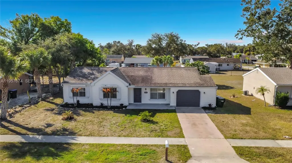 4487 Pocatella North Port FL 34287