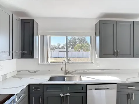 4487 Pocatella North Port FL 34287
