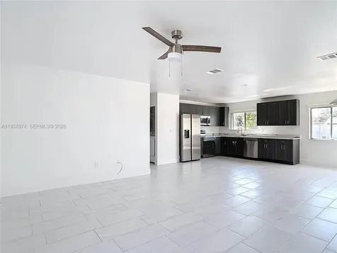 4487 Pocatella North Port FL 34287