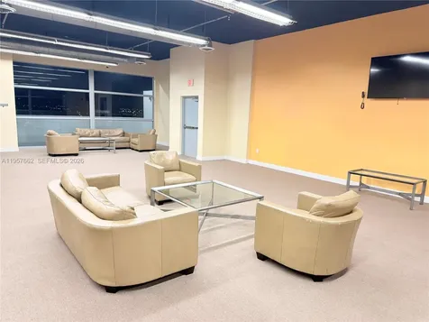 36 NW 6th Avenue Miami FL 33128