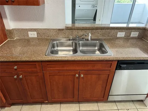 36 NW 6th Avenue Miami FL 33128