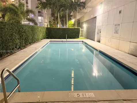 36 NW 6th Avenue Miami FL 33128