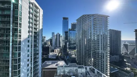 41 SE 5th Street Miami FL 33131