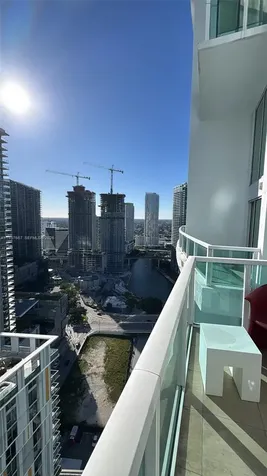41 SE 5th Street Miami FL 33131