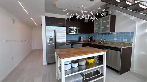 41 SE 5th Street Miami FL 33131