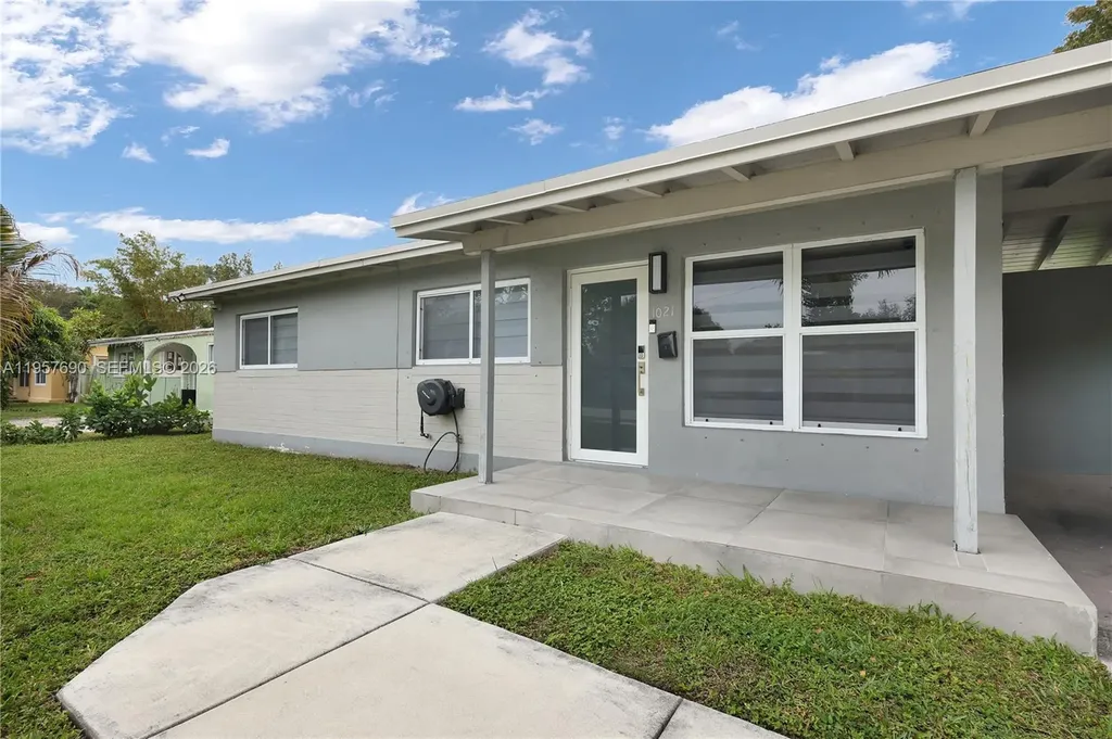 1021 SW 22nd Avenue Fort Lauderdale FL 33312