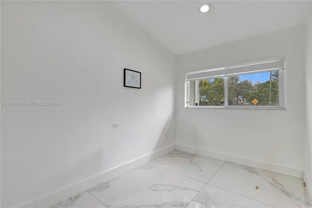 1021 SW 22nd Avenue Fort Lauderdale FL 33312