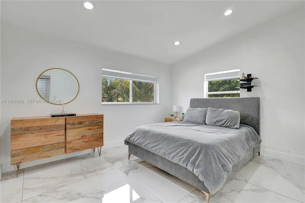 1021 SW 22nd Avenue Fort Lauderdale FL 33312