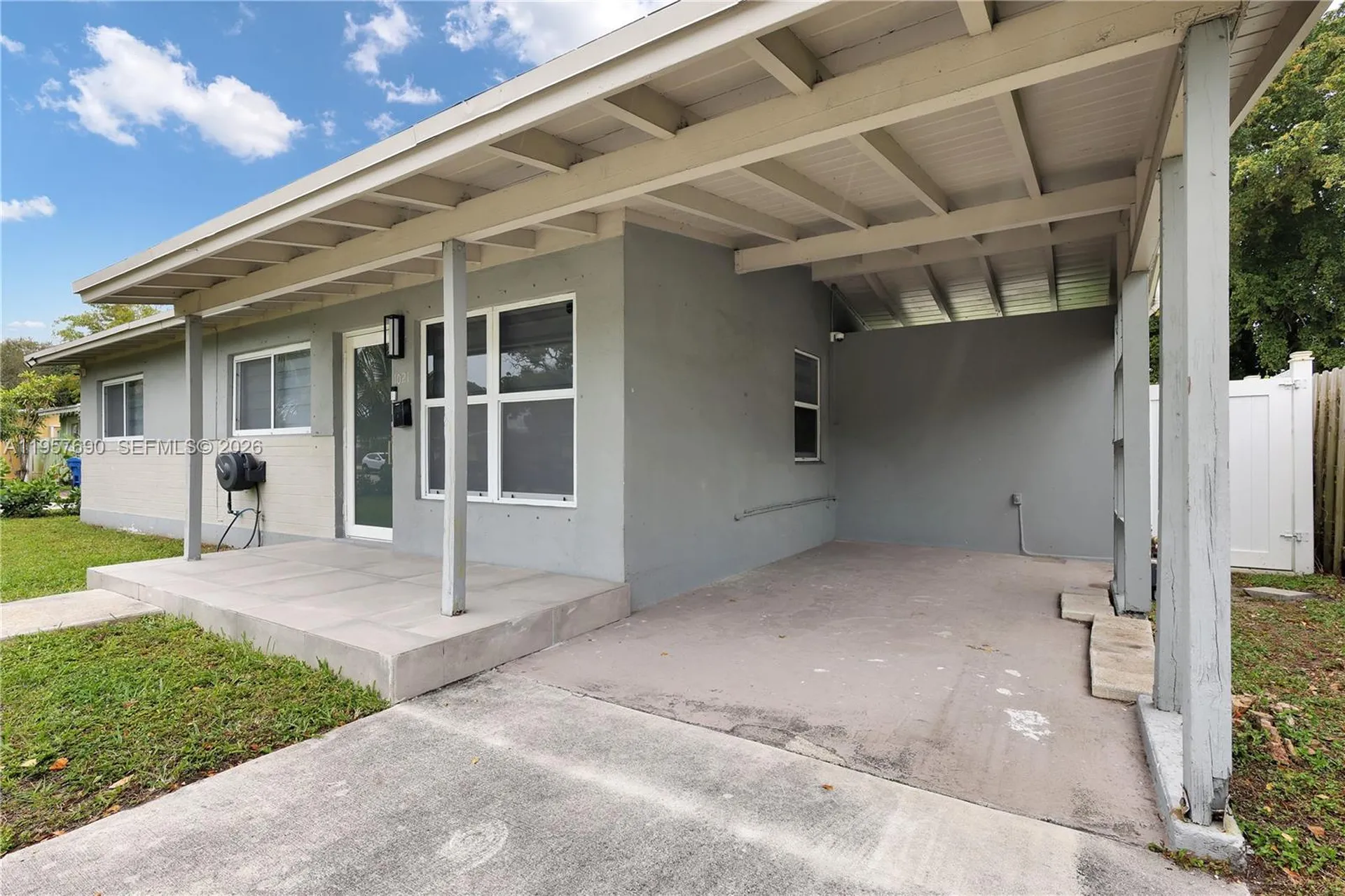 1021 SW 22nd Avenue Fort Lauderdale FL 33312