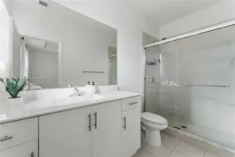 11456 W 33rd Way Hialeah FL 33018