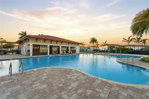 11456 W 33rd Way Hialeah FL 33018